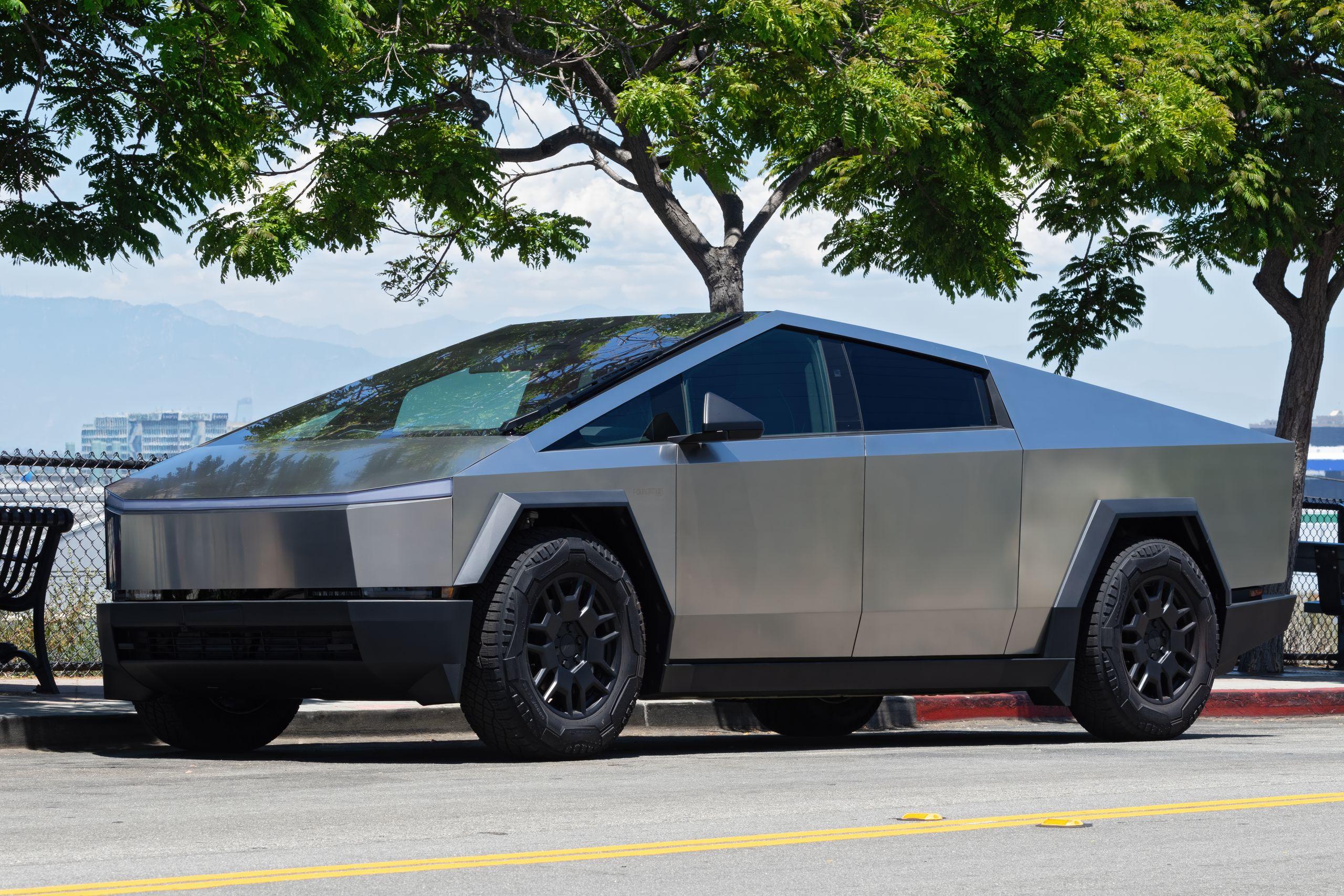 Tes Model Y